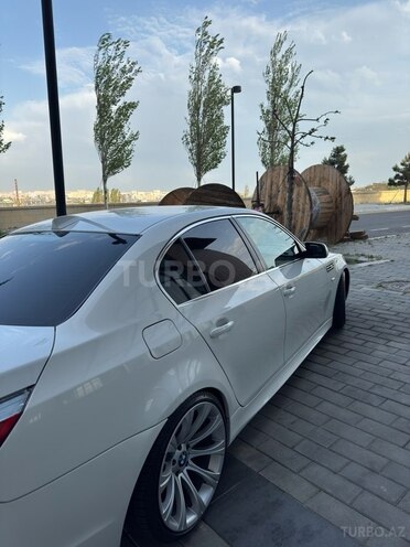 BMW 525 2006, 290,000 km - 2.5 л - Bakı