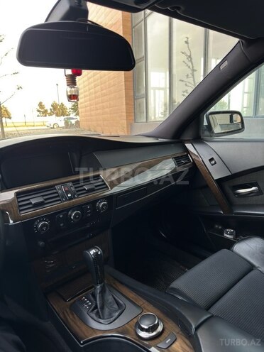 BMW 525 2006, 290,000 km - 2.5 л - Bakı