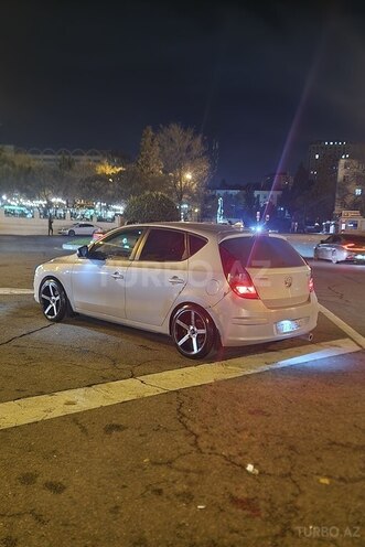 Hyundai i30 2009, 260,000 km - 2.0 l - Bakı