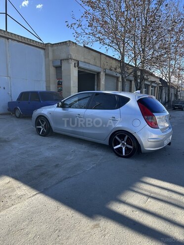 Hyundai i30 2009, 260,000 km - 2.0 l - Bakı