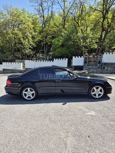 Mercedes E 320 2002, 224,673 km - 3.2 l - Şəki