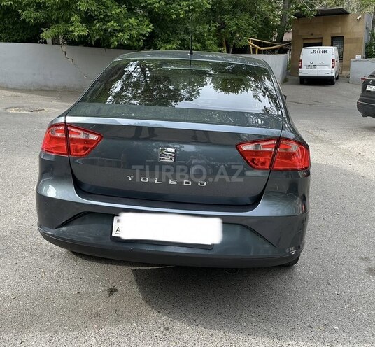SEAT Toledo 2014, 141,000 km - 1.6 л - Bakı
