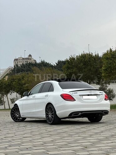 Mercedes C 300 2016, 110,200 km - 2.0 l - Bakı