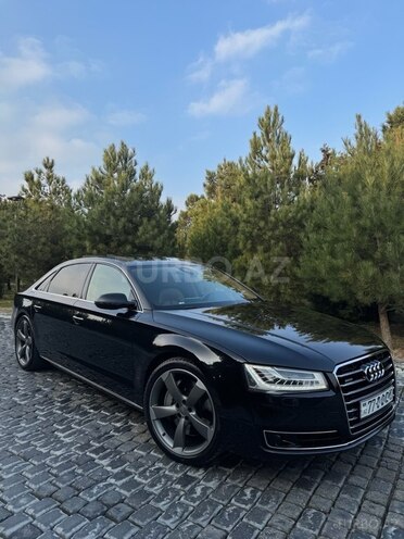 Audi A8 2015, 157,000 km - 4.0 l - Bakı