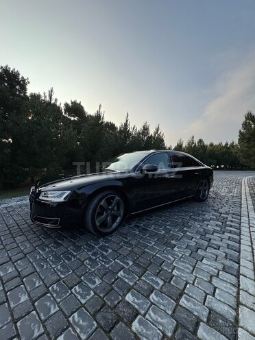 Audi A8 2015, 157,000 km - 4.0 l - Bakı