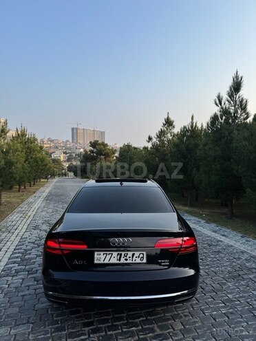 Audi A8 2015, 157,000 km - 4.0 l - Bakı