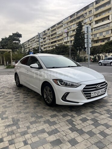 Hyundai Elantra 2016, 68,100 km - 2.0 l - Bakı