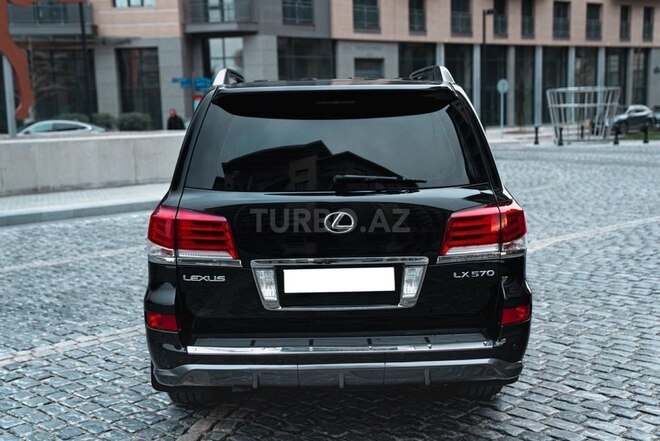 Lexus LX 570-5