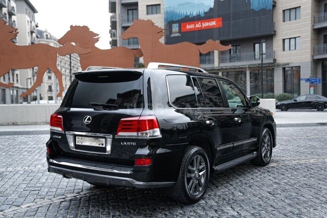 Lexus LX 570-9