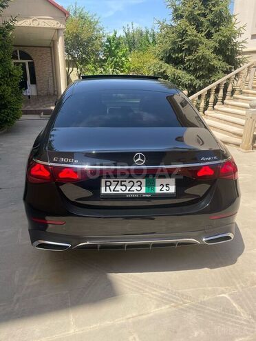 Mercedes E 300 e 4MATIC 2024, 0 km - 2.0 л - Bakı