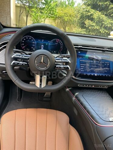 Mercedes E 300 e 4MATIC 2024, 0 km - 2.0 л - Bakı