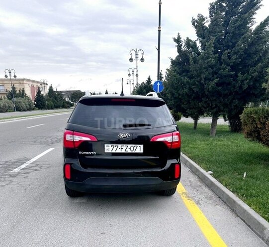 Kia Sorento 2012, 196,000 km - 2.0 l - Bakı