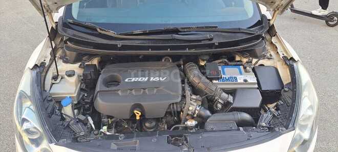 Hyundai i30 2013, 256,000 km - 1.6 л - Bakı