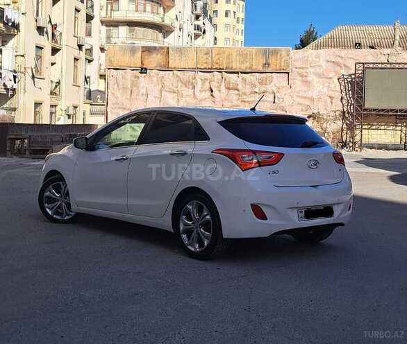 Hyundai i30 2013, 256,000 km - 1.6 л - Bakı