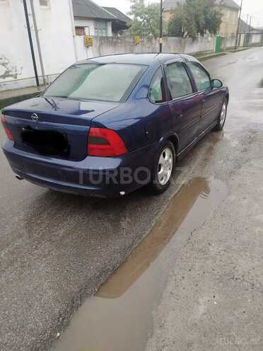 Opel Vectra 1999, 332,754 km - 1.6 l - Astara