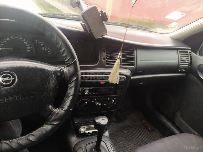 Opel Vectra 1999, 332,754 km - 1.6 l - Astara