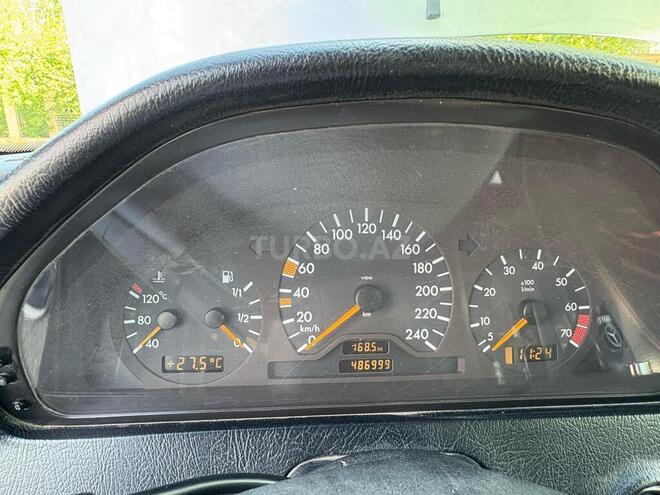 Mercedes C 180 2000, 487,000 km - 1.8 л - Yevlax