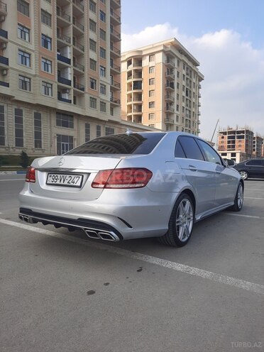 Mercedes E 200 d 2014, 305,500 km - 2.2 л - Sumqayıt