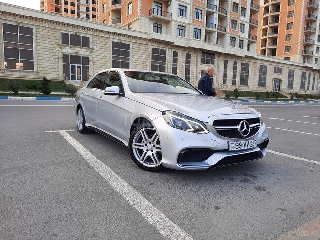 Mercedes E 200 d 2014, 305,500 km - 2.2 л - Sumqayıt