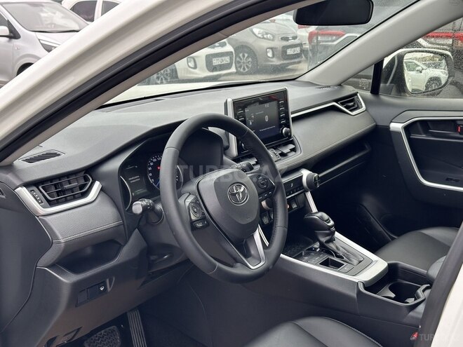 Toyota RAV4 2019, 133,000 km - 2.5 l - Bakı
