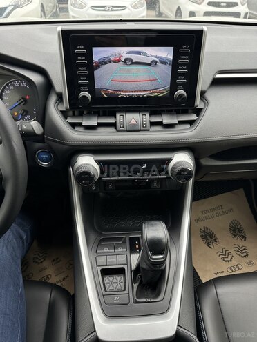 Toyota RAV4 2019, 133,000 km - 2.5 l - Bakı