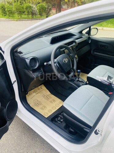 Toyota Aqua 2019, 86,754 km - 1.5 l - Bakı