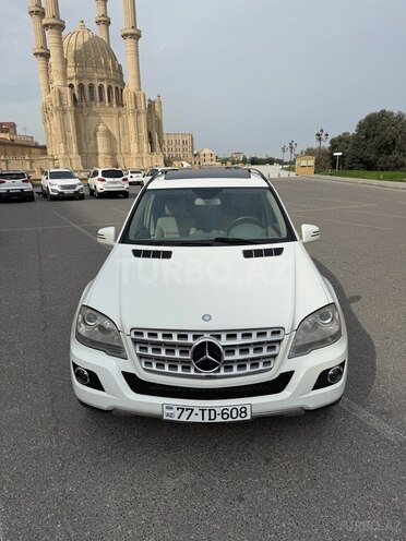 Mercedes ML 350 4MATIC 2011, 242,000 km - 3.5 л - Bakı