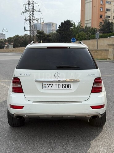 Mercedes ML 350 4MATIC 2011, 242,000 km - 3.5 л - Bakı