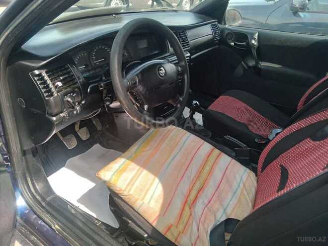 Opel Vectra 1998, 300,000 km - 1.6 l - Bakı