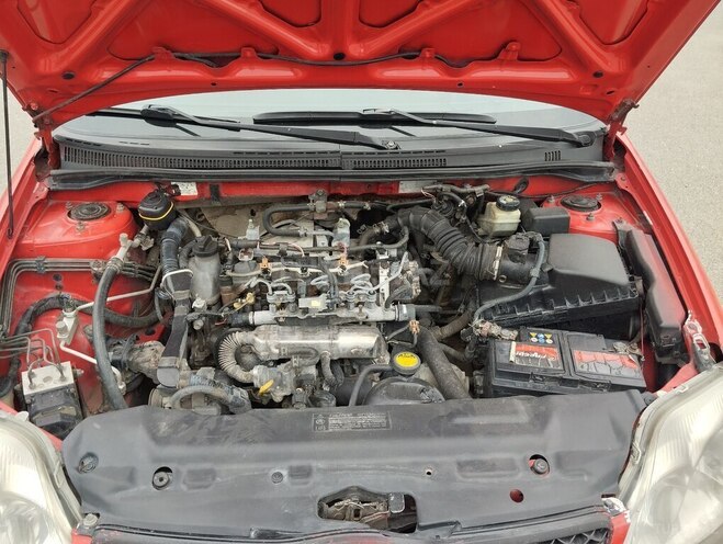 Toyota Corolla 2005, 304,930 km - 1.4 l - Şirvan