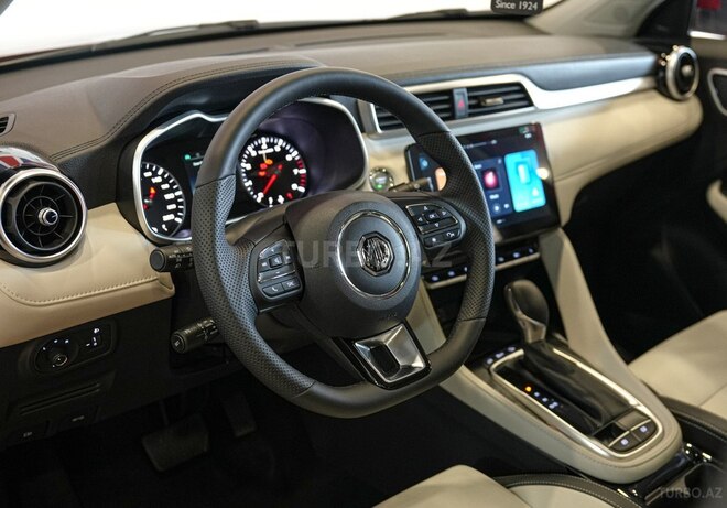 MG ZS-17