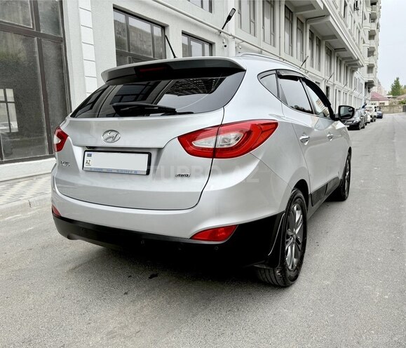 Hyundai ix35 2013, 122,000 km - 2.0 l - Bakı
