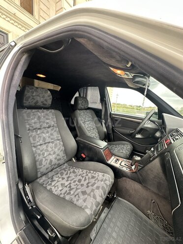 Mercedes C 200 1999, 356,884 km - 2.0 l - Saatlı