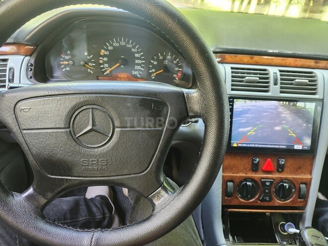 Mercedes E 240 1998, 463,001 km - 2.4 l - Bakı