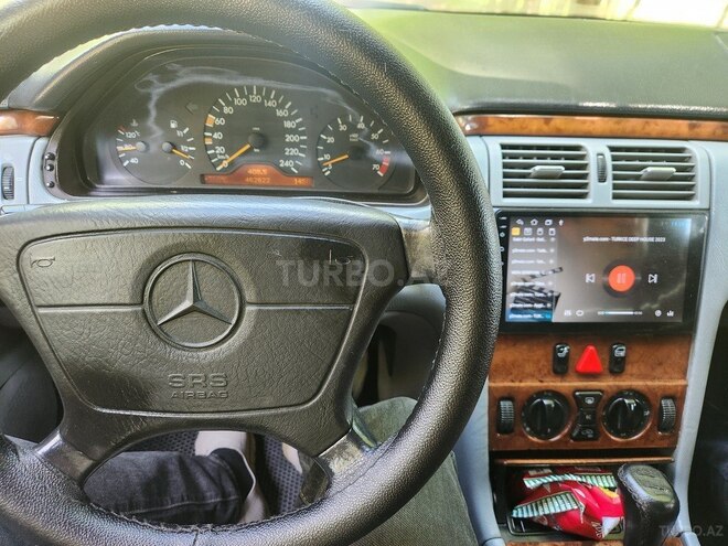 Mercedes E 240 1998, 463,001 km - 2.4 l - Bakı