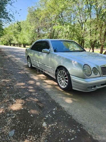 Mercedes E 240 1998, 463,001 km - 2.4 l - Bakı