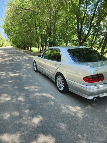 Mercedes E 240 1998, 463,001 km - 2.4 l - Bakı