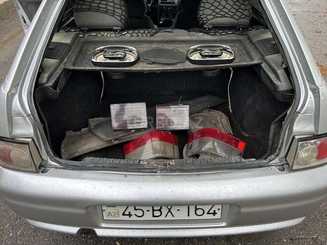 LADA (VAZ) 2112 2004, 234,000 km - 1.6 l - Oğuz