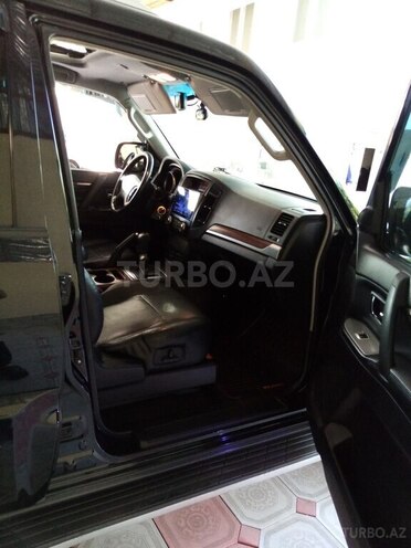 Mitsubishi Pajero 2007, 190,584 km - 3.0 л - Ucar