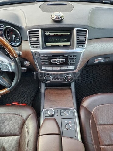 Mercedes GL 500 4MATIC-18
