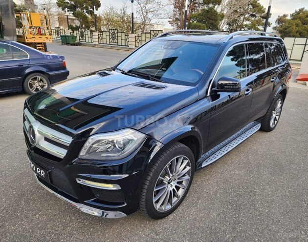 Mercedes GL 500 4MATIC-3