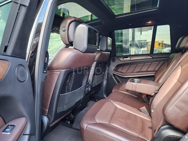Mercedes GL 500 4MATIC-17
