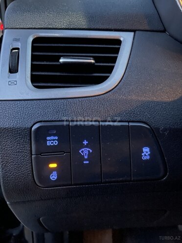 Hyundai Elantra 2015, 201,000 km - 1.6 l - Bakı