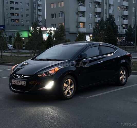Hyundai Elantra 2015, 201,000 km - 1.6 l - Bakı