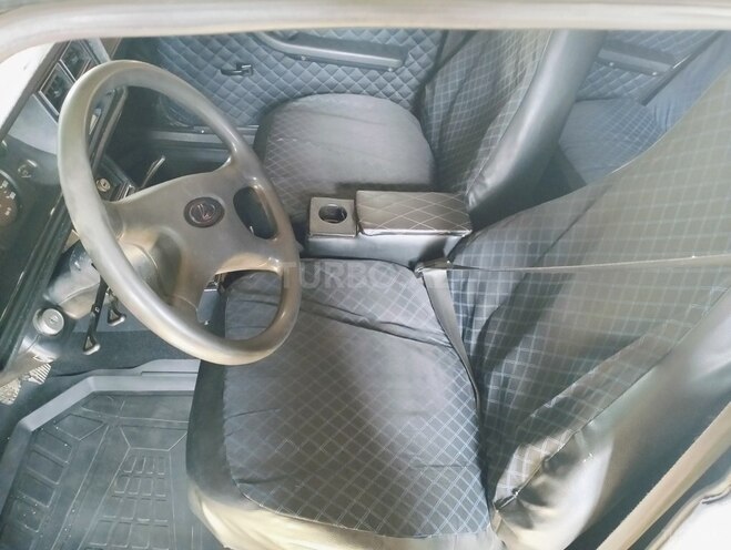 LADA (VAZ) 2107 2001, 50,000 km - 1.6 л - Şamaxı