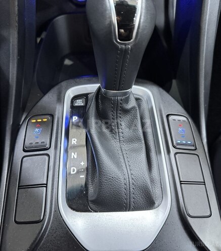 Hyundai Santa Fe 2016, 141,200 km - 2.0 l - Bakı