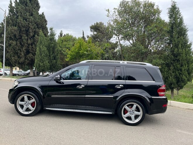 Mercedes GL 550 2008, 246,000 km - 5.5 l - Gəncə