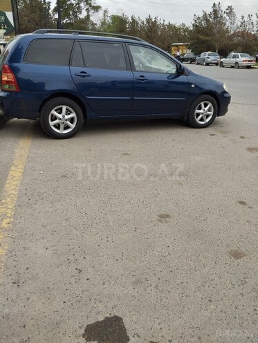 Toyota Corolla 2006, 257,000 km - 1.4 l - Şirvan