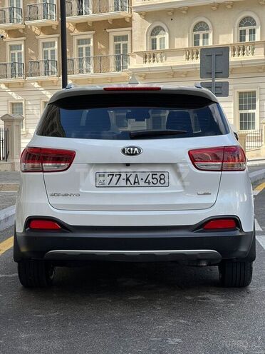 Kia Sorento 2016, 210,000 km - 2.0 l - Bakı