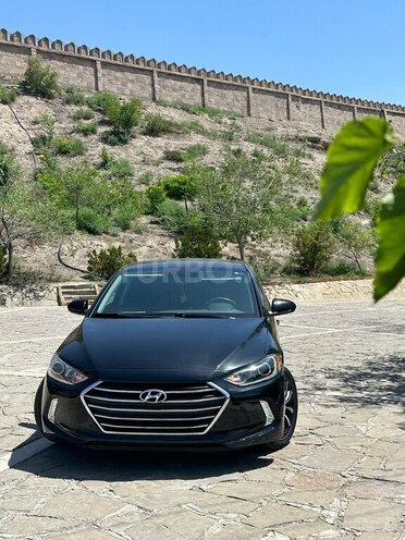 Hyundai Elantra 2018, 85,000 km - 2.0 л - Naxçıvan